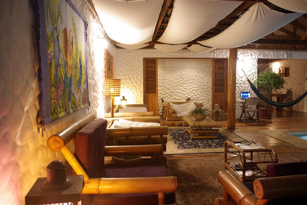 Hotel Bugabutik Puerto Viejo de Talamanca Exteriör bild